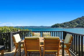 Seaglass Cottage, Lower Hutt